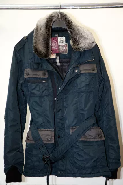 02-17 Herren Winter-Jacke blau mit Fellkragen